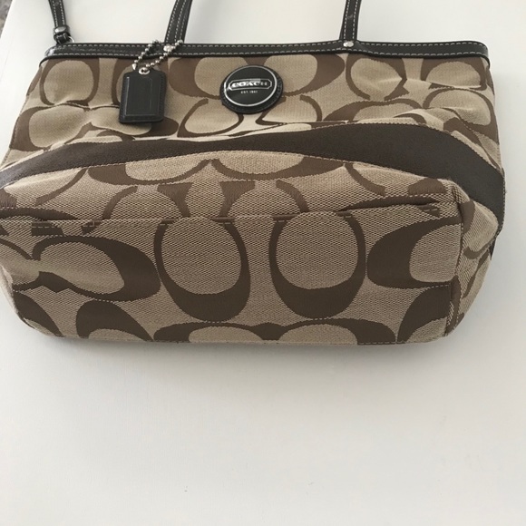 Coach Canvas Signature Tote Bag - Picture 3 of 7